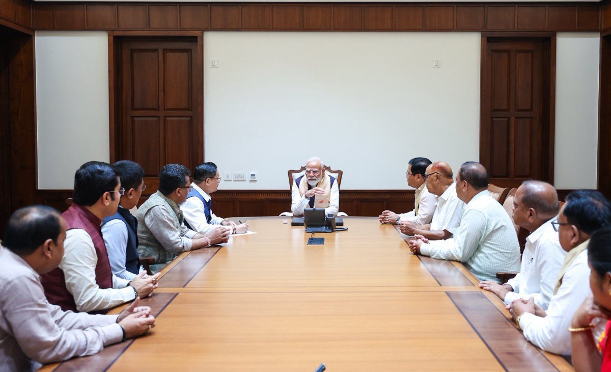 narendramodi's tweet photo. Met MPs from Assam and discussed the prevailing flood situation in various parts of the state. 

The Centre is working closely with the Assam Government in assisting those affected. I pray for everyone's safety and well-being. https://t.co/wFlxc198f8
