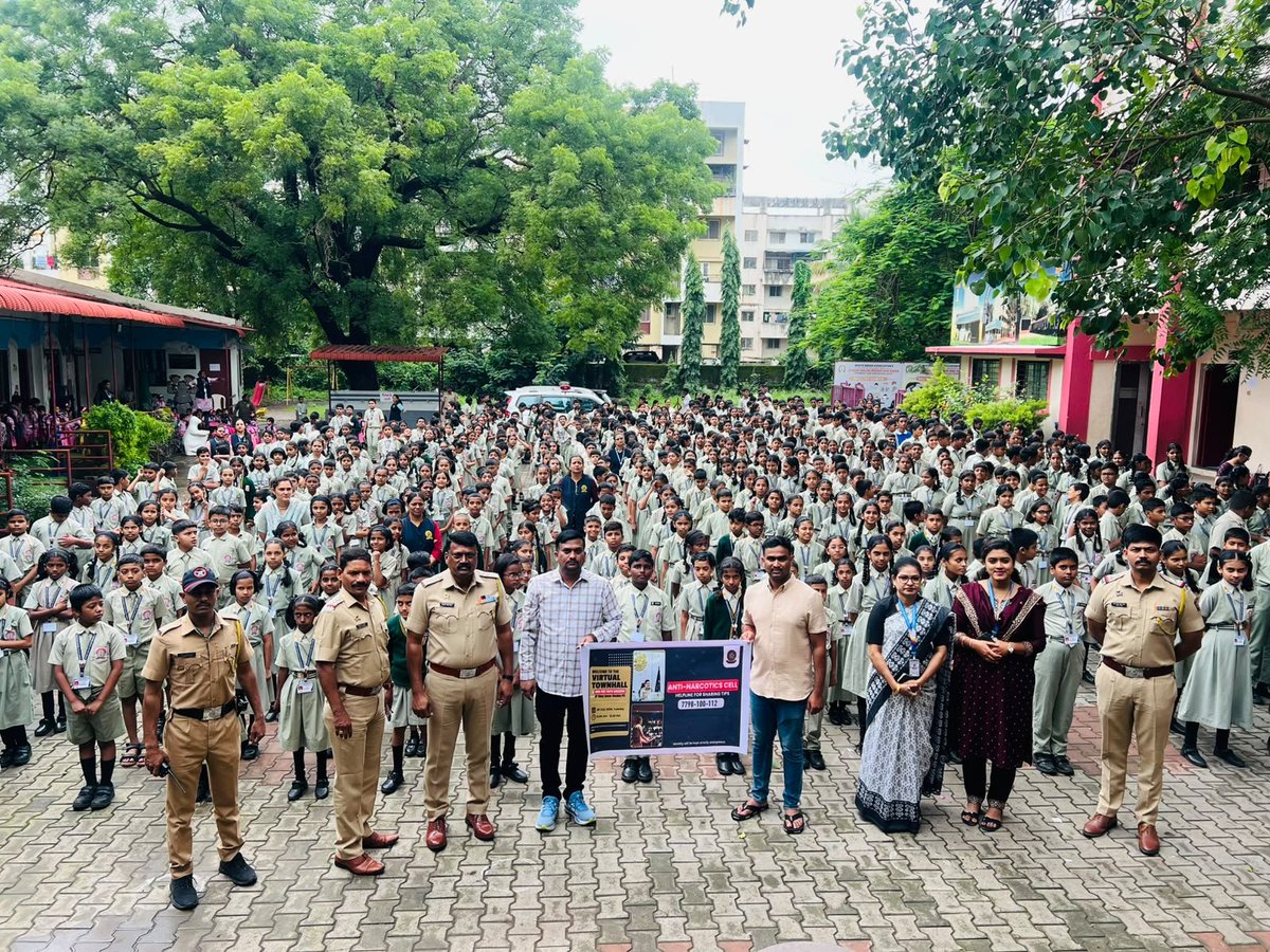 prashantwa86299's tweet photo. Wisdom English Medium High School Vikasnagar Dehuroad Police station https://t.co/q8ZT5zzD03