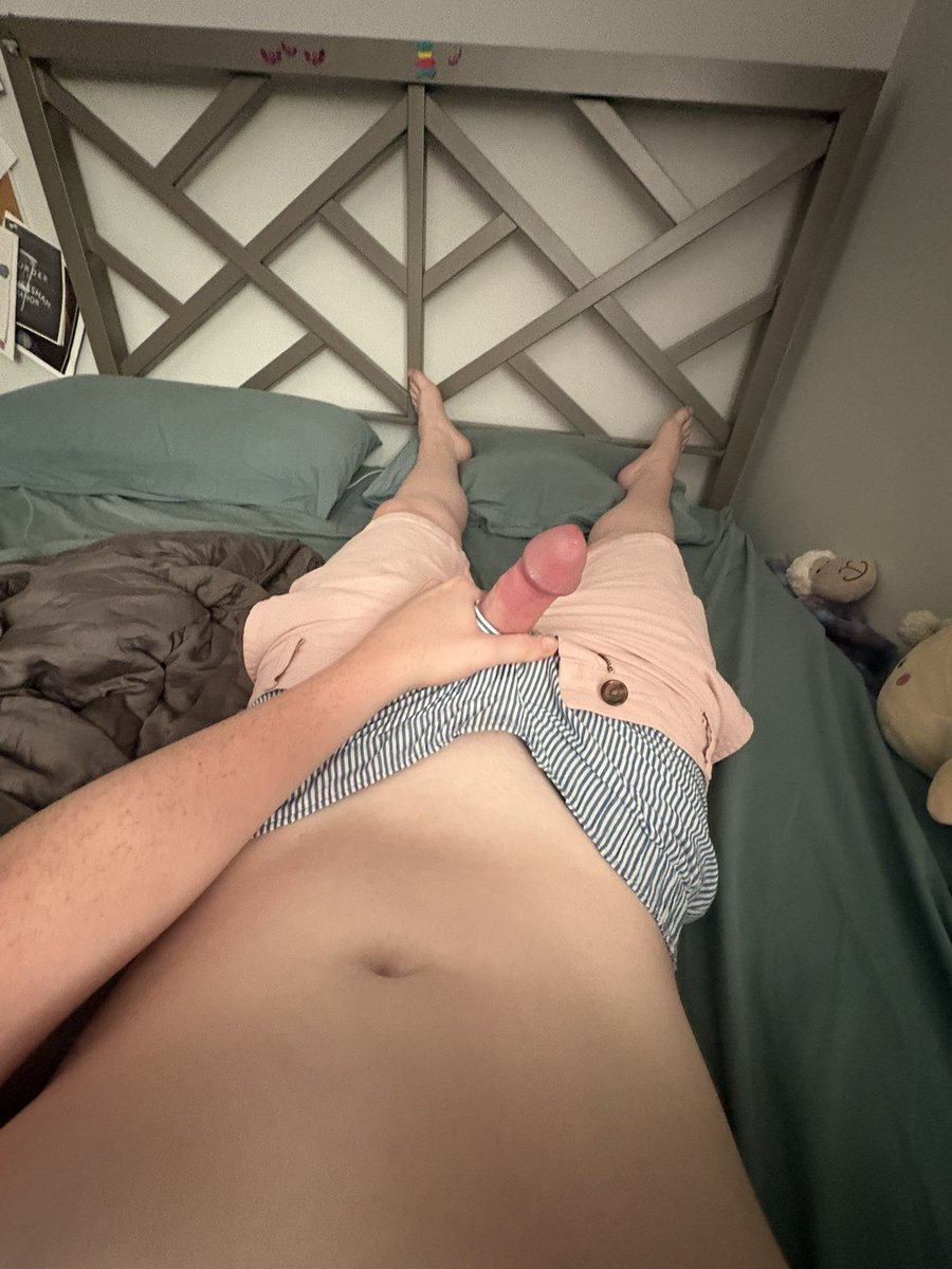 its_Dariusx's tweet photo. Should I get another pair of boxers? 🤭 https://t.co/xpbX8asZK0
