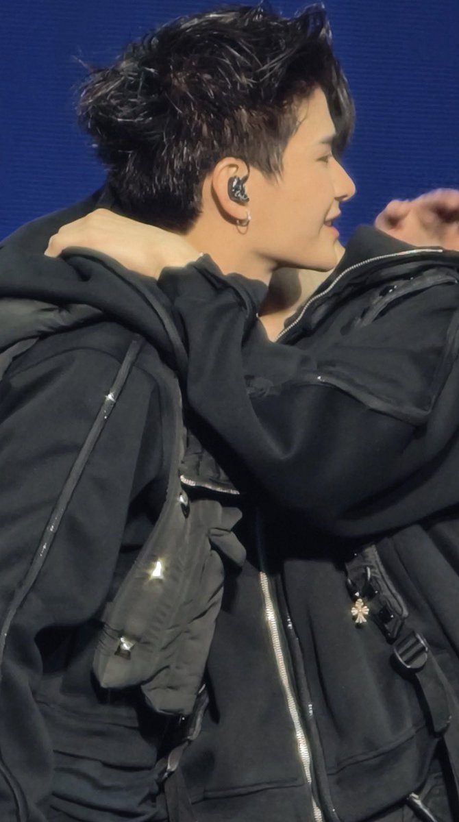 nobodynomeTwT's tweet photo. เป็นงี้มั้งเดา ๆ https://t.co/9yN7n5PliV