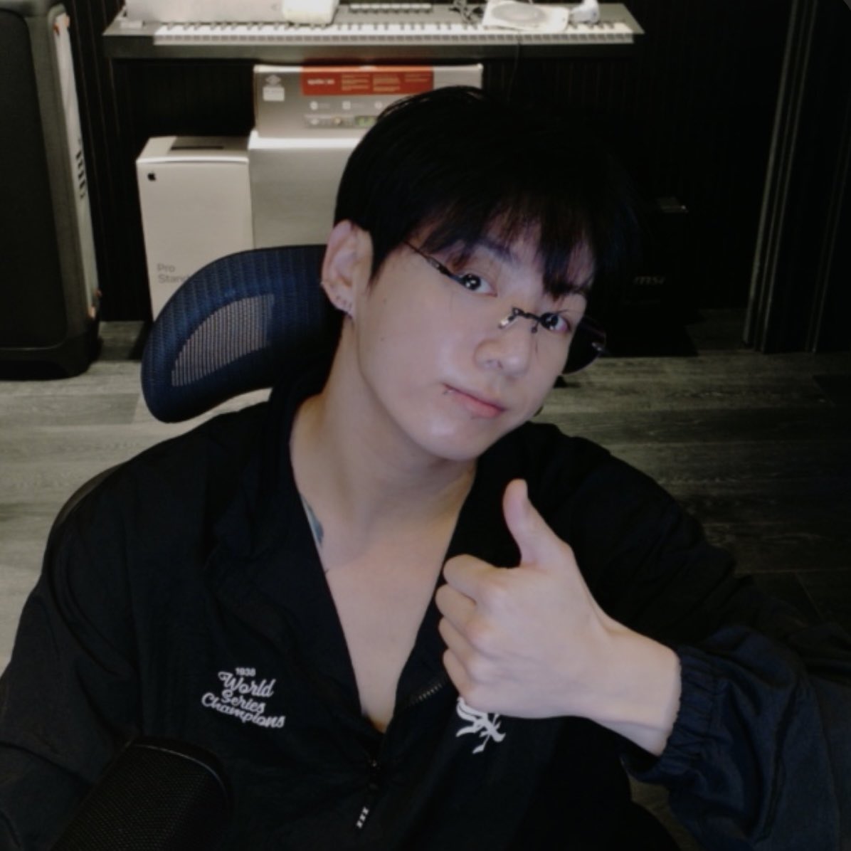 koorinav tweet picture