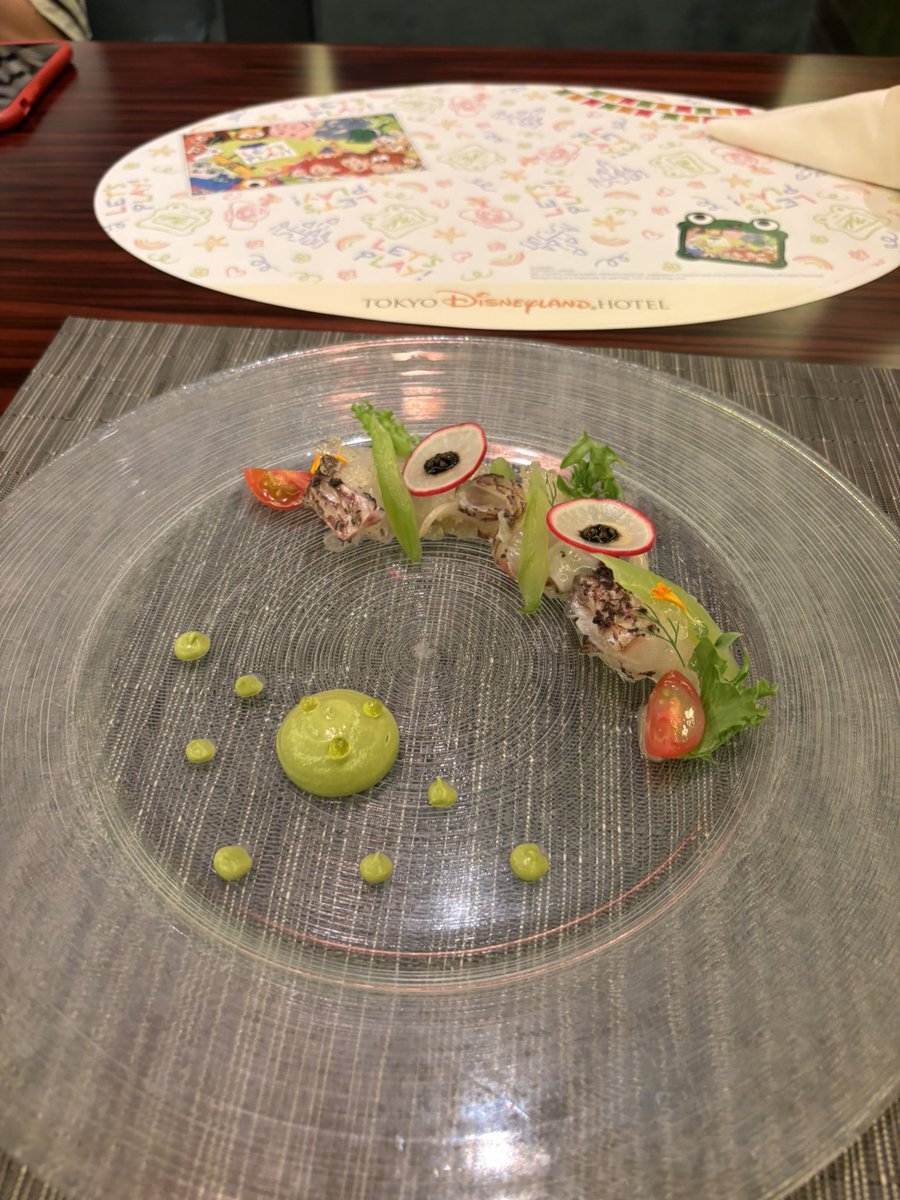 RDPLOVEJA's tweet photo. カンナの前菜向き変えるとリリーパットに見えるの連れが言うまで気づかなかった笑 https://t.co/77O6K1ELUU