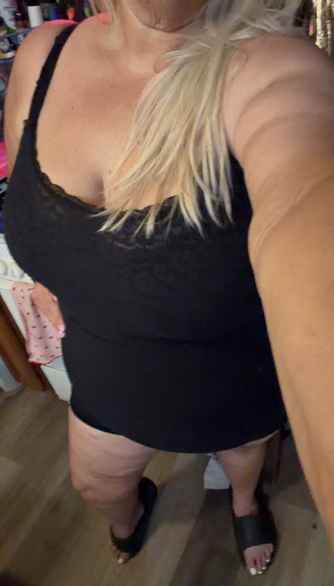 bbwlinda_'s tweet photo. Give me an honest rating from 1-10 💕 https://t.co/C96GoSBUCL