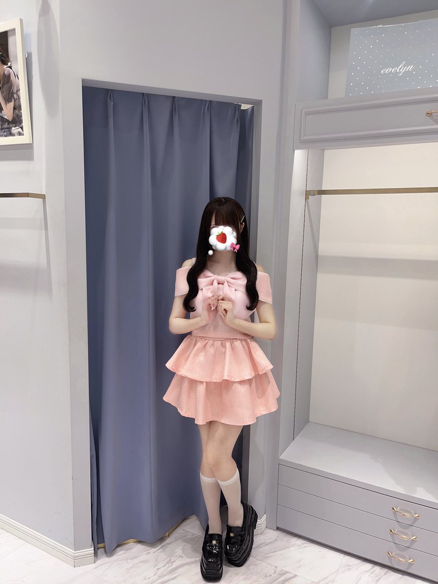 evelyn_tokyo's tweet photo. evelyn大阪店🎀

♡𝚌𝚘𝚖𝚒𝚗𝚐 𝚜𝚘𝚘𝚗♡

オフショルリボンセットアップ
price ➸ ¥14800-(taxin)

推し活セトア2026summer ver ꒰ ⸝⸝o̴̶̷̥᷅  ̫ o̴̶̷̥᷅⸝⸝ ꒱🍉💕
新色のオレンジ含む7色展開です🪡

近日発売予定♡♡

staff:159cm https://t.co/v8jGOOpFCW