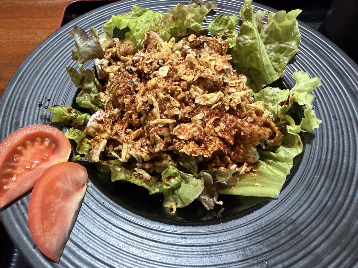 takepi_avvy's tweet photo. お昼ご飯！

今日の限定メニューの豚しゃぶ

テンジャン油が甘くピリ辛の唐辛子等のスパイスが効いててご飯が進む美味しさ！

ご飯が止まらない🍚 https://t.co/GH31PtQ2ax
