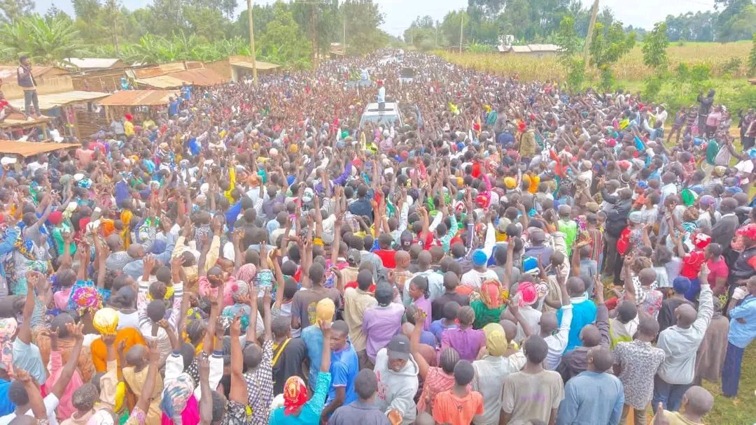 _Insider_Source's tweet photo. The ground is shaking in Bungoma. 🌍
Didmus Barasa hasn't just started a campaign; he's ignited a movement. This massive surge in Bokoli isn't just news—it's a warning shot for 2027. https://t.co/uBBuedfQw7