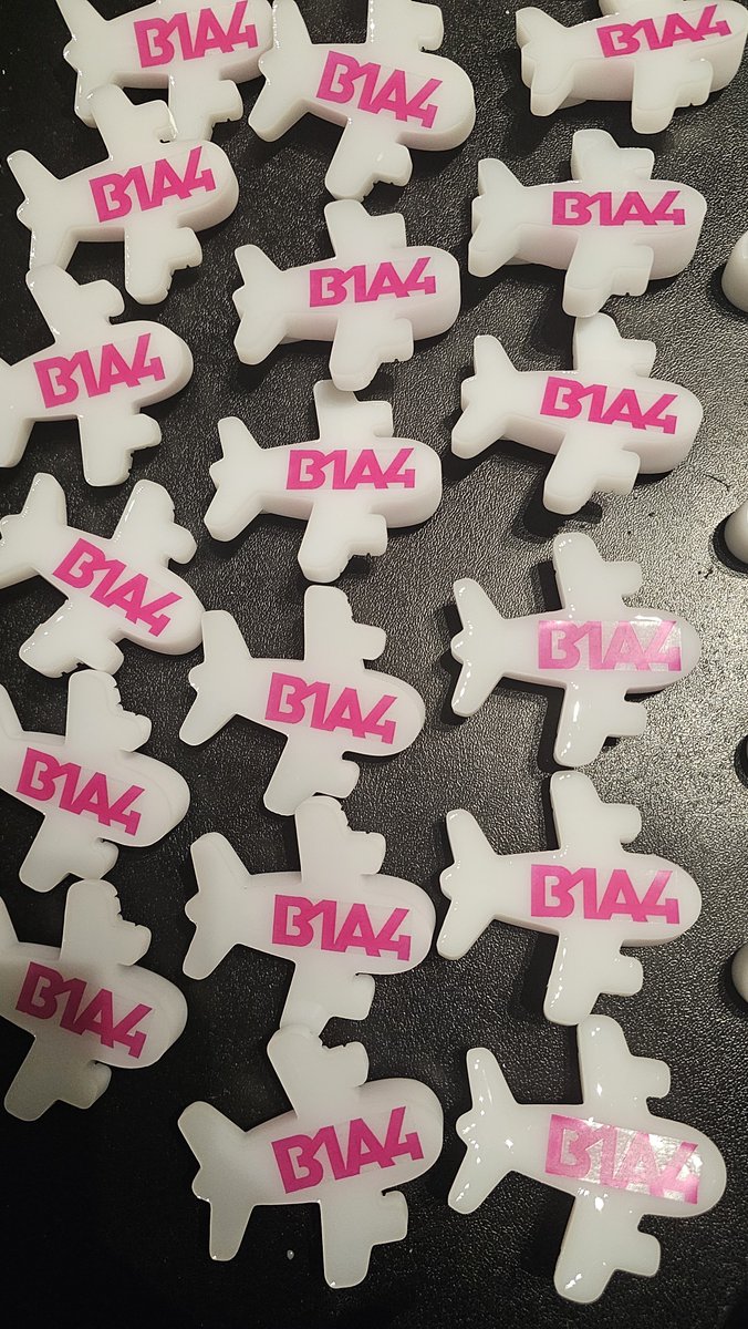 allensy_9's tweet photo. B1A4 D-Day Concert Freebies

B1A4 15TH ANNIVERSARY CONCERT [D-day] 나눔 

Date: 07/31

I have around 120 to hand out 😊 https://t.co/MHQQWypPd5