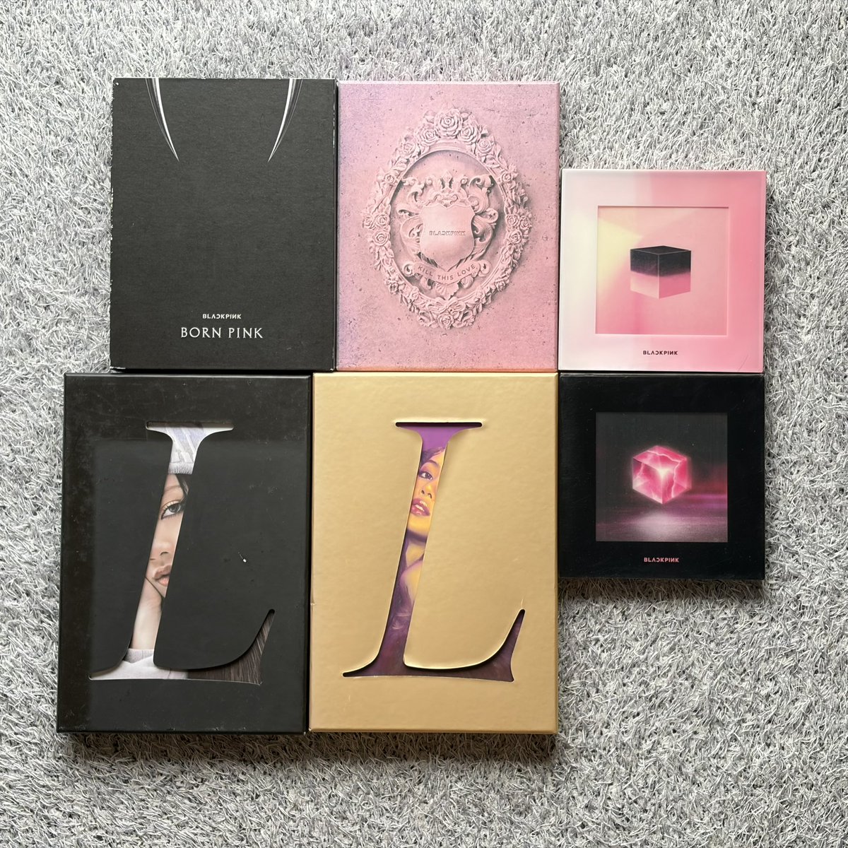 Parinforsell's tweet photo. WTS / On Hand

Price : 70 / อัลบั้ม 
Bornpink , Lalisa (Black) 50 / อัลบั้ม

📮 ค่าส่ง : คิดตามบิลจริง 

เป็นอัลบั้มเปล่าทั้งหมดนะคะของข้างในสามารถทักมาสอบถามก่อนได้คับ🥹

#ตลาดนัดblackpink #ตลาดนัดบพ #ตลาดนัดblink https://t.co/1GLf76wFgT