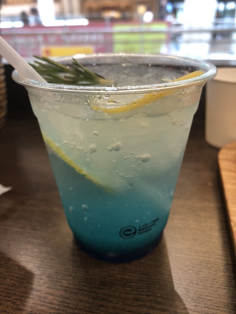 GardenNoRa's tweet photo. 厚切りチーズん！！ https://t.co/qLOb0zIN0l