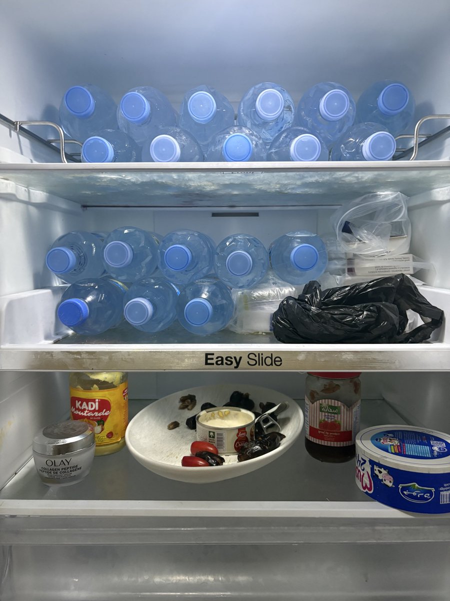 lumiglitter's tweet photo. Ed fridge #edtwt #food https://t.co/wRUkWsdsg4