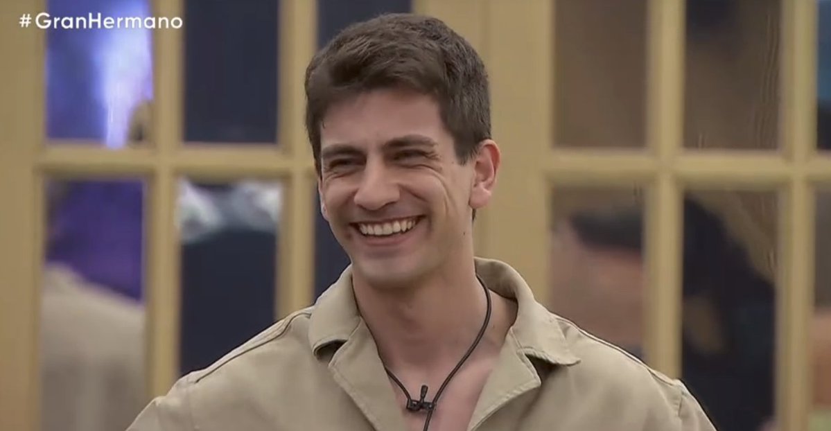 eeemiliano's tweet photo. Juanicar y Hanssen son los últimos hombres en competencia adentro de la casa de #GranHermano https://t.co/MRj8EQ0hQP
