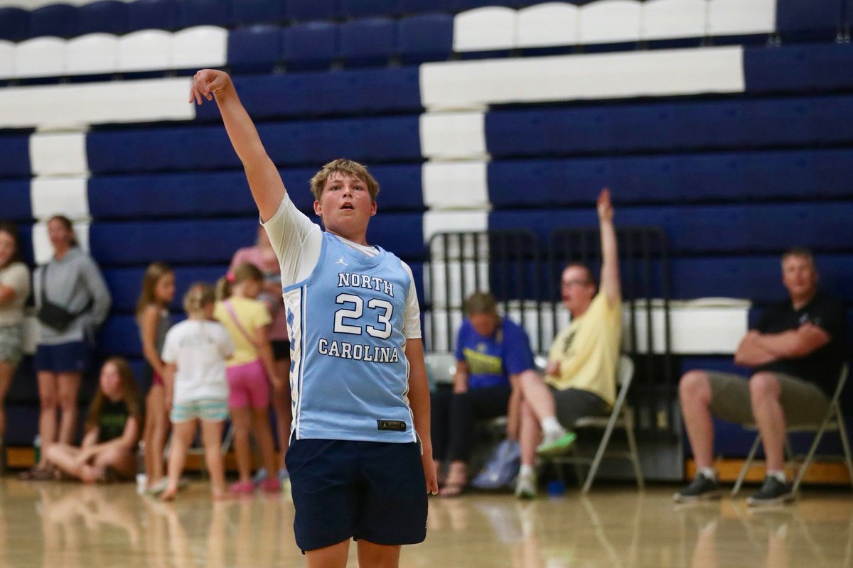 JCCBoysBB's tweet photo. Another great night at our annual 3-on-3 tournament! The heat forced us indoors, but that didn’t stop the competition or the fun.

A huge thank you to Sunshine Foods for sponsoring the event and providing water and Gatorade for everyone. https://t.co/1AYCkTDngO