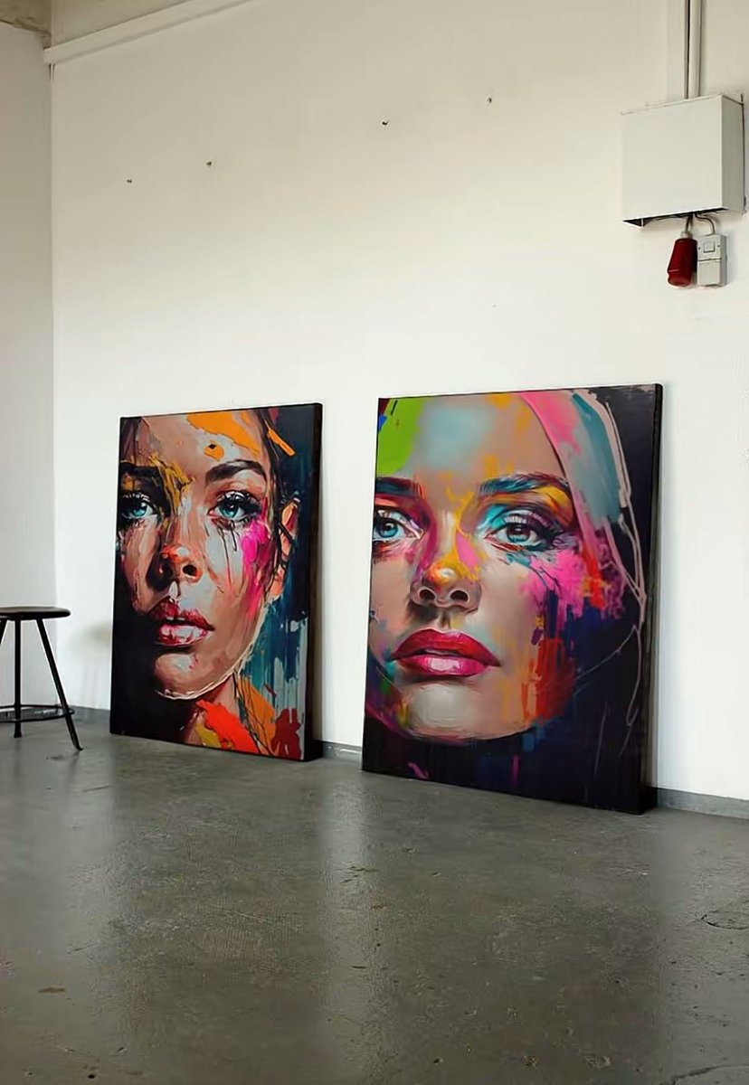 kassieGallery's tweet photo. Fresh off the easel. 🖌️✨
Vibrant hues and heavy brushwork. Let me know your thoughts on this one below! #artwork #expressionism #portraitart #studioflow https://t.co/cvZkGyNJtz