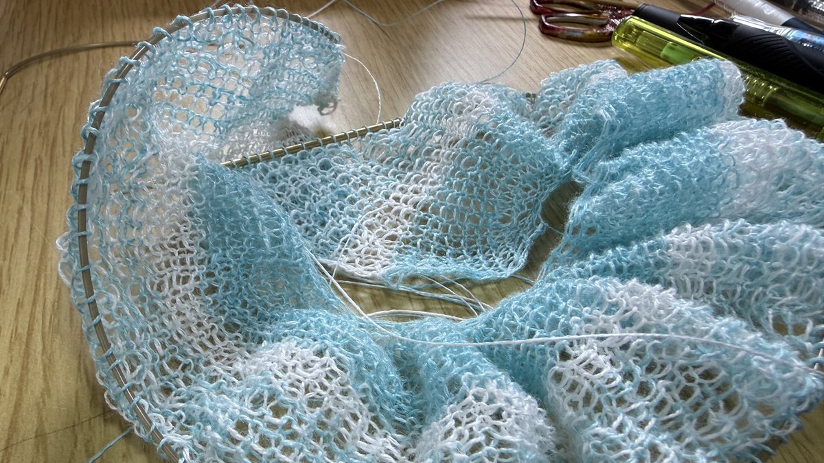 keikoto_knit's tweet photo. あまりにも可愛くてあまりにも正気の沙汰ではない編み地 https://t.co/fnvNDMKdkI