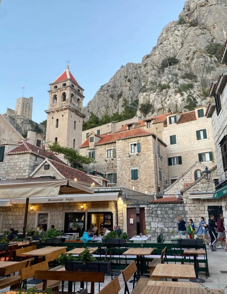 Skylinehaven76's tweet photo. Croatia 🇭🇷 https://t.co/BEnabm5NKP