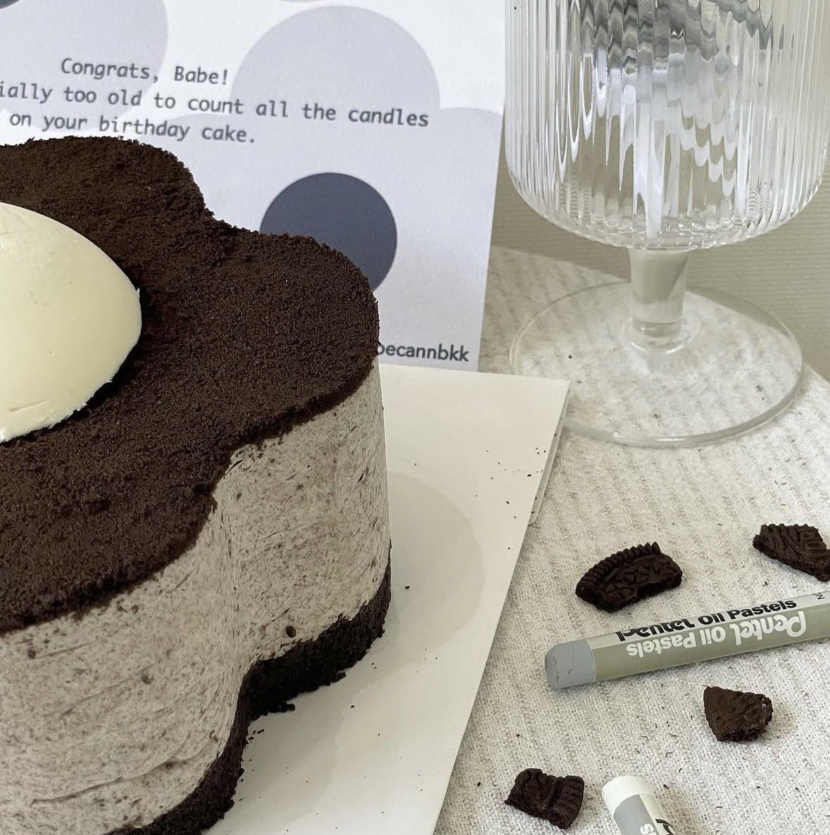 viewwrs's tweet photo. เล็งเค้กเดซี่ของร้าน pecan.bkk ไว้คือน่ารักมากก แล้วชอบกินชีสเค้กอยู่แล้ว อันนี้ตอบโจทย์สุดๆ🌼🎂 https://t.co/B0iinN2LcV