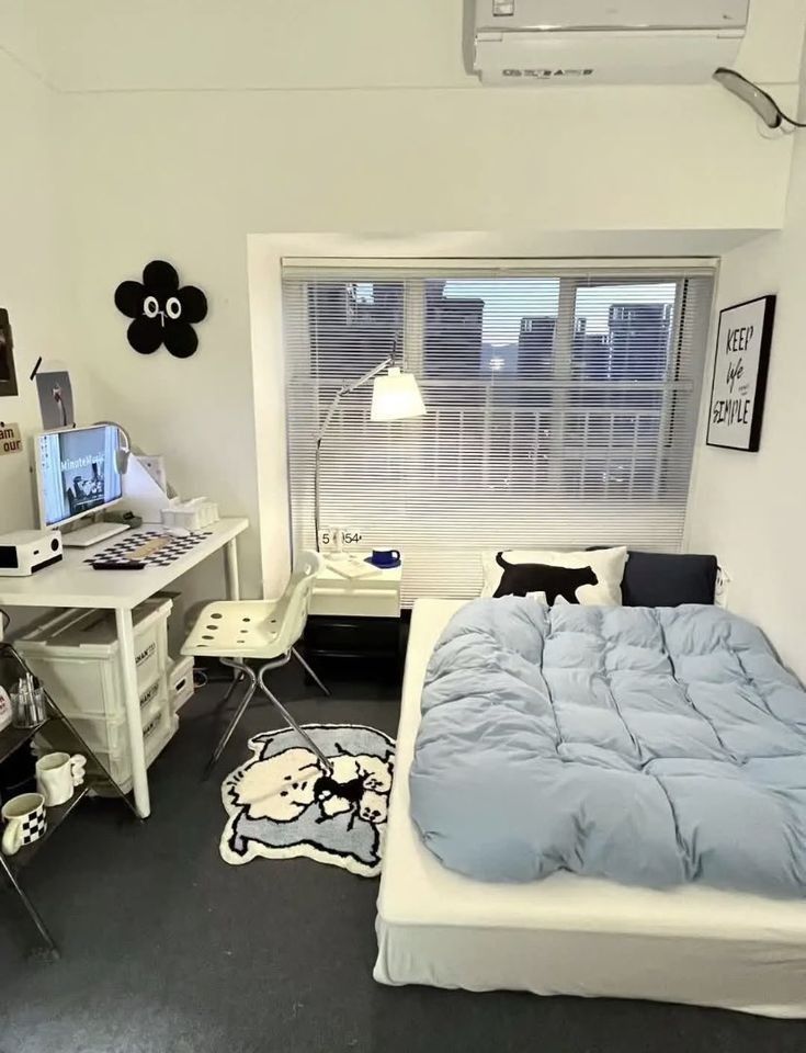 viutiwul's tweet photo. Small bedroom set up inspo https://t.co/HagxqKXCV1