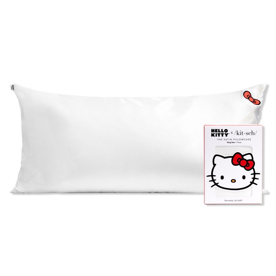 jeffbstore's tweet photo. 🌦️ #jeffbพร้อมส่ง

🍒 Hello Kitty x Kitsch Pillow Case 🍒 
ปลอกหมอน ขนาด king size (36"x19") ผ้าซาติน เย็นสบาย

💬 สีขาว = 1 
✖️Price : 590฿✖️

💬 สีชมพู = 1 
✖️Price : 790฿✖️

📌 พร้อมส่งนะคะ 

☁️ dm สั่งได้เลยค่า ☁️ https://t.co/Gr1lzZrDwF