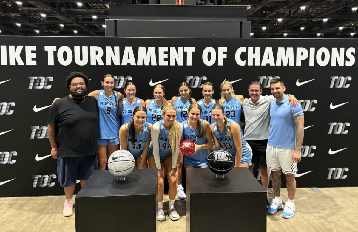 REALbasketball_'s tweet photo. Surreal finish to the season‼️ with both 17u &amp; 15u having double digit comeback wins in their championships to both win Nike Tournament of Champions! 🏆🏆

12-0 on the weekend as a program &amp; an incredible display of resiliency, and teamwork. What a season it was! ✅ https://t.co/bovAAI9Ips