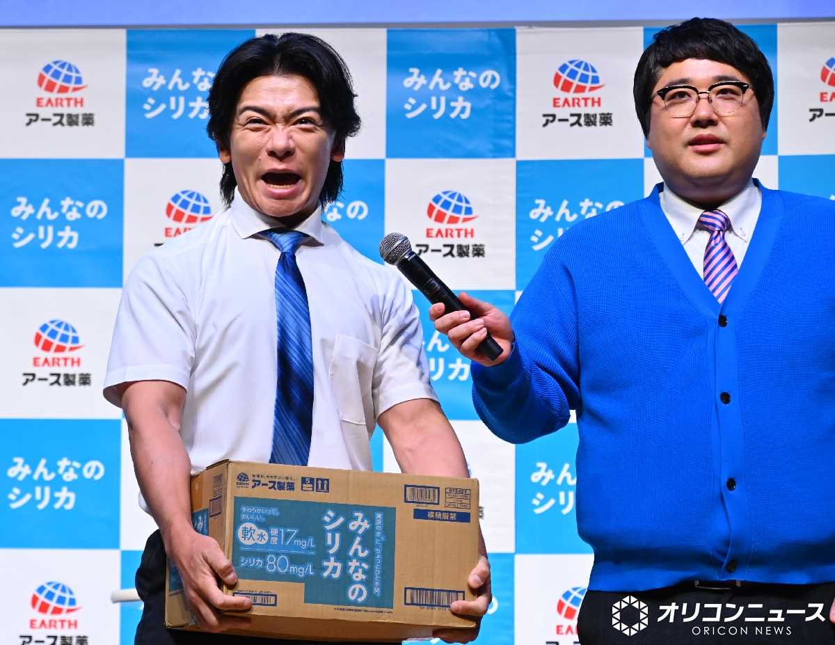 oricon's tweet photo. マヂラブ野田、クリスタルジムで生計立てる
マッチョ芸人たちにボヤキ
⠀
「車を買ってるやつも。むかつきますね(笑)」
「もうちょっとお笑いと向き合って」
https://t.co/k8uUiN5smA
⠀
#マヂカルラブリー @nodacry @mlmurakami https://t.co/tp9VjG5vMk