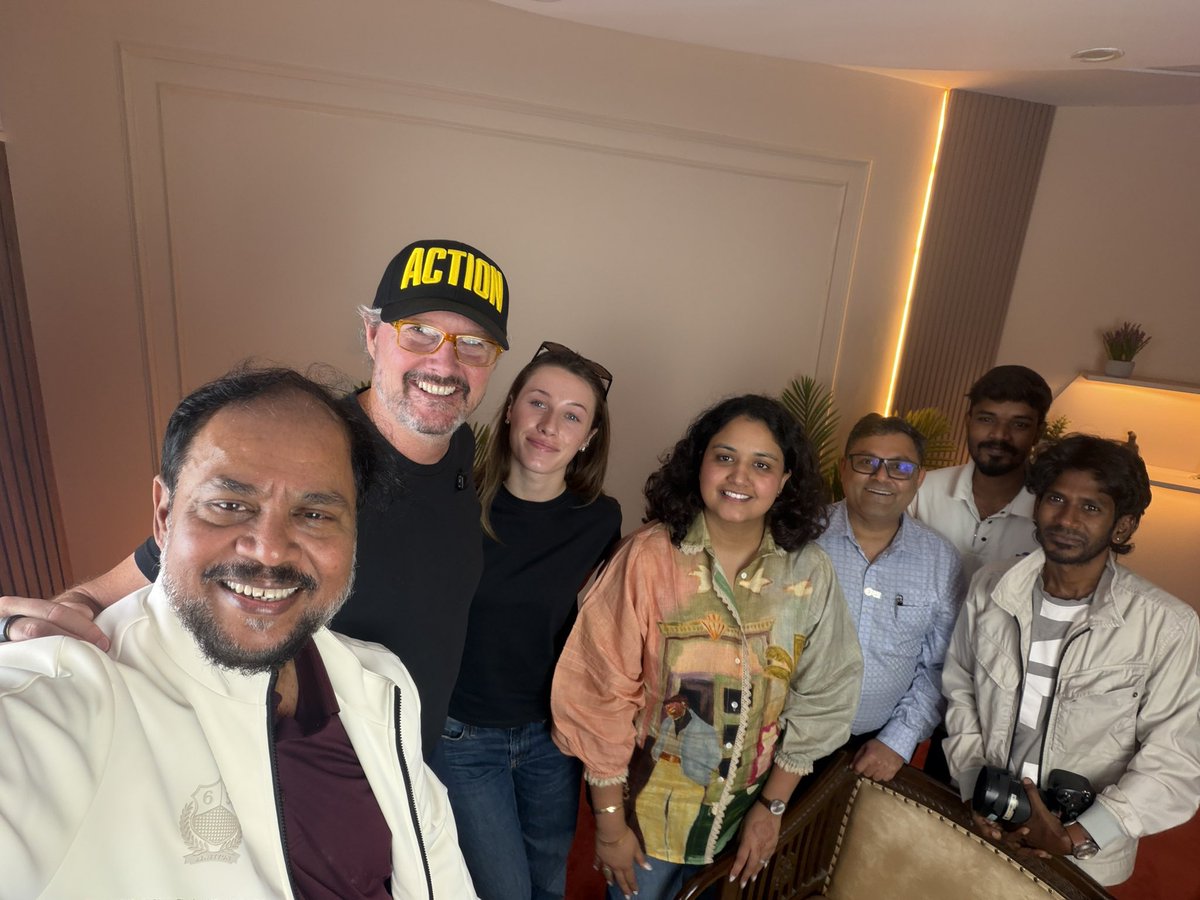 ckknaturals's tweet photo. Met Brad Sugars (@ActionCOACH) in Chennai and one message stayed with me:

Knowledge doesn’t build businesses. Action does

His 5-step framework:
• Dream Big
• Set Goals
• Keep Learning
• Plan Well
• Take Action

Dreams without action remain wishes

#BradSugars #ActionCoach https://t.co/4cy5QsSYkG