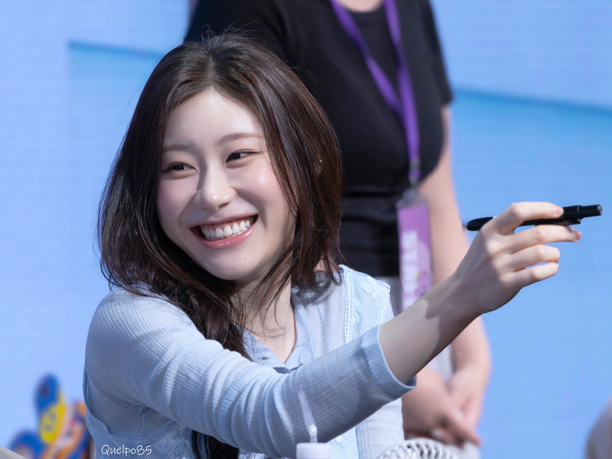 Quelpo85's tweet photo. 260725

#ITZY #CHAERYEONG
#있지 #채령 https://t.co/i40B3eNx5D
