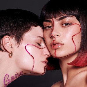 chamacoperr0's tweet photo. Recordando la era Charli (2019) de Charli xcx, fueron buenos tiempos https://t.co/8pvml8WNEf