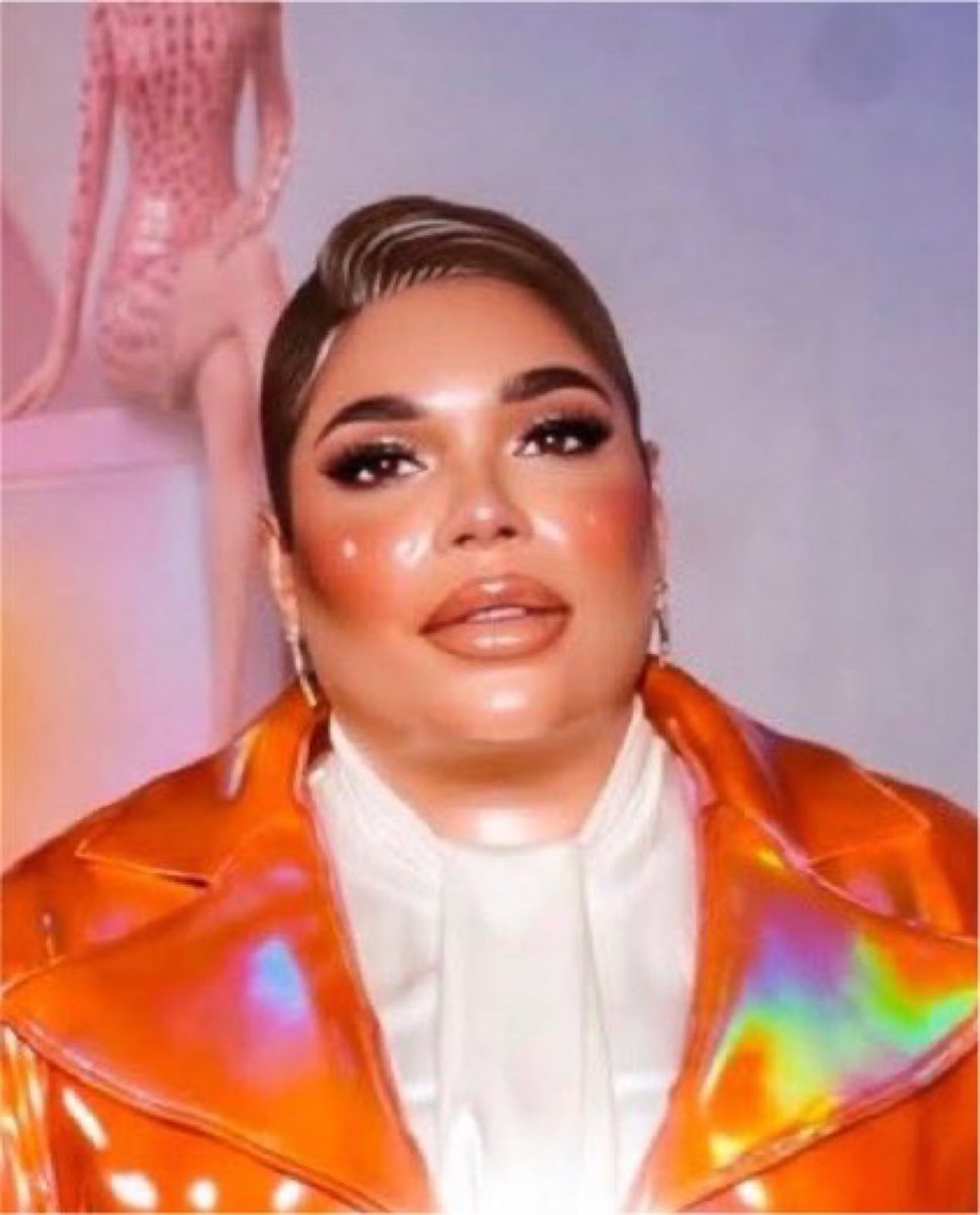 chamacoperr0's tweet photo. Recordando la era Charli (2019) de Charli xcx, fueron buenos tiempos https://t.co/8pvml8WNEf