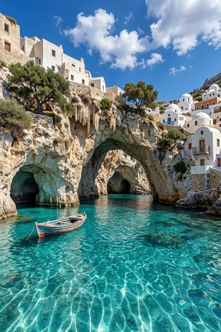 water_diaries's tweet photo. Milos Island, Greece 🇬🇷 https://t.co/Ezw0mDhbcO