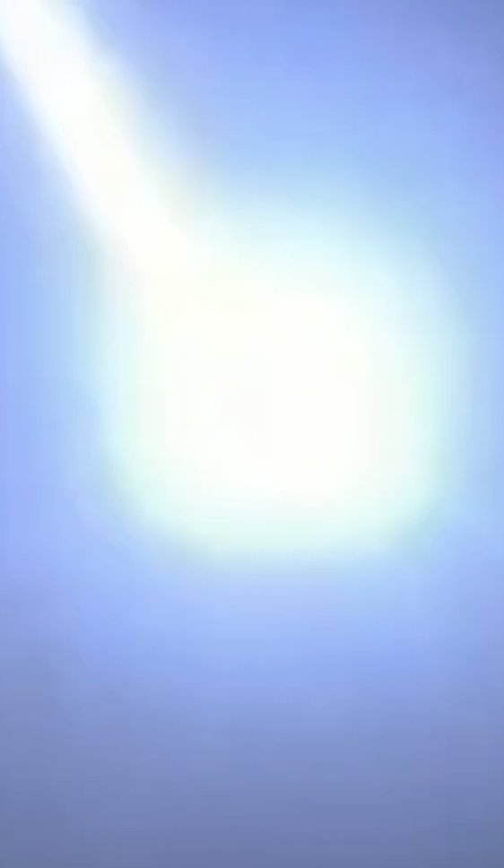 UAPWixy's tweet photo. 🚨An ORB comes in &amp; "Power's Up" &amp; disappears!!🚨 https://t.co/8rQXnA8Cbn