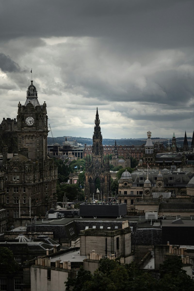 flower6260's tweet photo. Edinburgh, Scotland https://t.co/kvpMiu6OhF