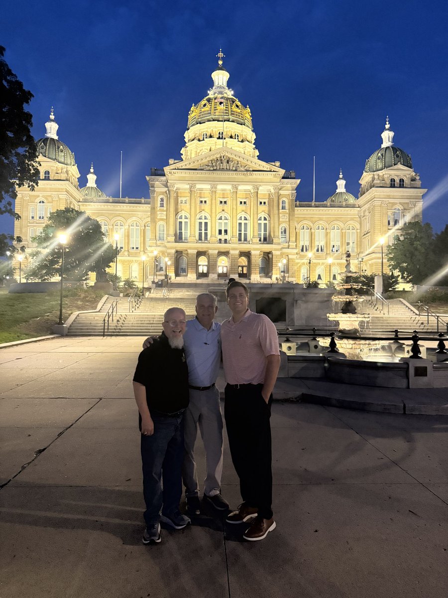 masterpastor's tweet photo. @ChadConnelly and @BenRConnelly were a real blessing while here in Iowa. @FaithWinsUSA is making a difference all over America! https://t.co/fK1inDfbMH