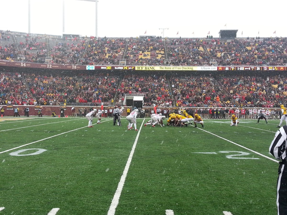MNGoldy84's tweet photo. @TommyO53 Got to watch that 4th quarter from the sideline! Wasn't that the Tracy Claeys ice cream game too? https://t.co/kcFWt8iseu