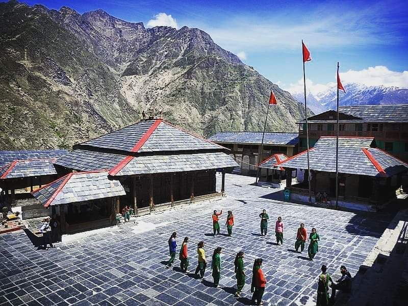 dhauladhar57421's tweet photo. Bharmour is home to a temple that many believe is the only one dedicated to Yamraj. A truly unique place of worship in Himachal Pradesh. 
#Chamba #Bharmour #Himachal https://t.co/LYCzn8UWnL