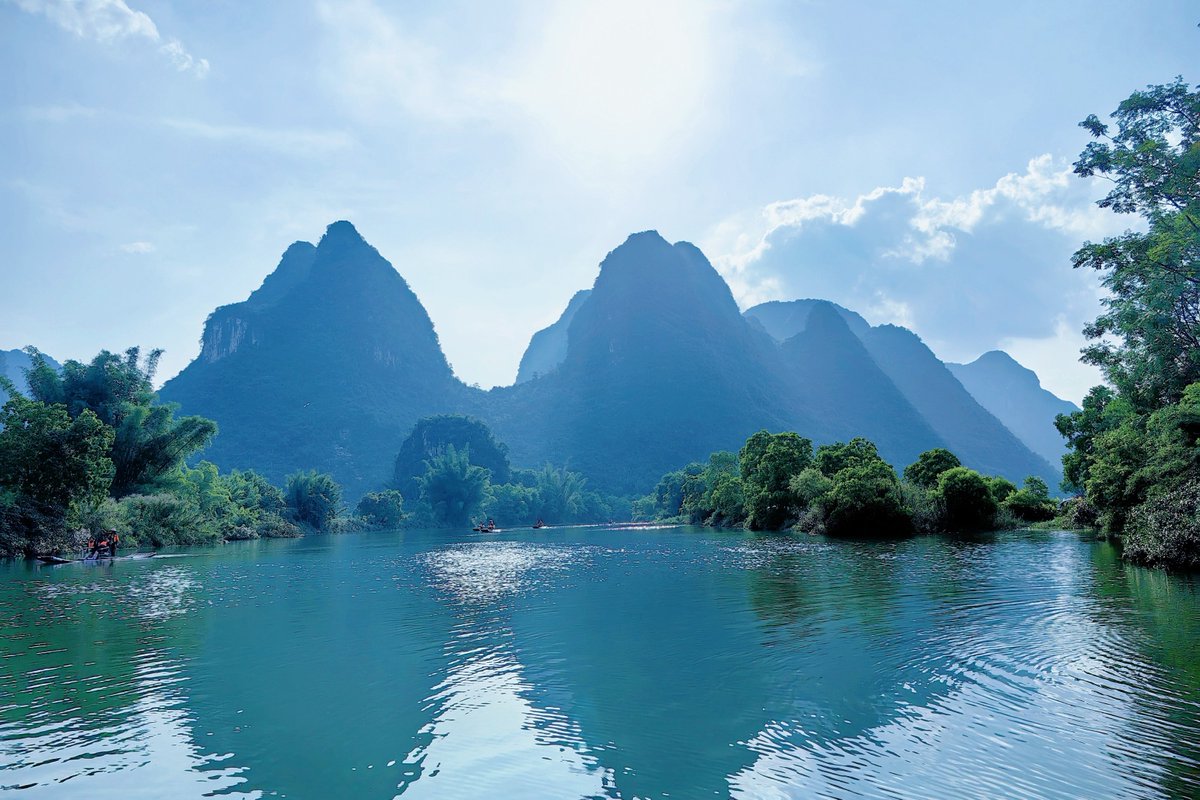 cciced's tweet photo. According to the recently issued plan for building a #BeautifulChina during the 15th Five-Year Plan period (2026-30), China aims to achieve an overall improvement in ecological and environmental quality by 2030,

It also aims to make significant progress toward building a Beautiful China, with green production and lifestyles largely established and the carbon peak target reached on schedule. #GreenTransition https://t.co/iXZm7M1eS5