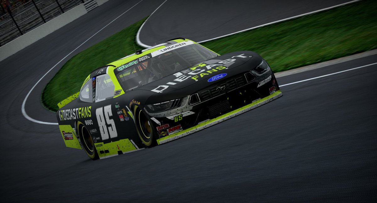 Elite_eSports17's tweet photo. NSRL - Indy

Kirker gets it done tonight, adding the teams 349th win 👀

Race Results:
1st - @Kirker_24 
3rd - @ZLinddy 
7th - @JWishon22 
16th - @nate_yarnell 
21st - @_Bradpeters5 
29th - @thebigshow434 
34th - @walkntalk1221 

#TeamElite | #iRacing https://t.co/ul7lC11ZyM