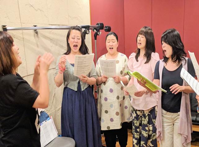 muv_vocal's tweet photo. 本日は浜田先生のレッスンが行われます。     
20：30からはゴスペルクラスのレッスンもあり、現在は広いスタジオで充分な間隔をあけてレッスンを行っていますよ😄

#ボイトレ #歌 #ギター #目黒 #レッスン #習い事 #個人レッスン #グループ #滑舌が悪い #オンチ #ボーカルトレーニン https://t.co/YKzHmilmSy