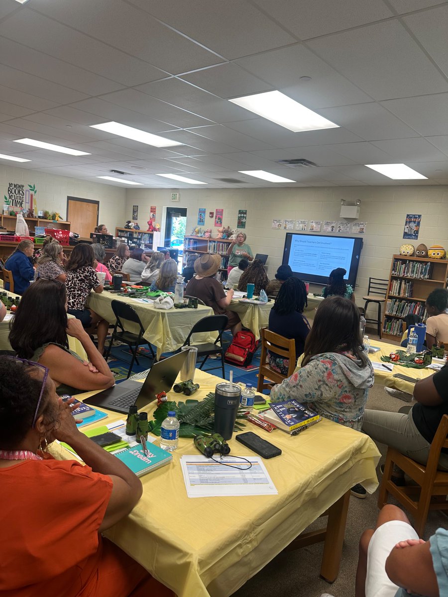 Denmark1945's tweet photo. We had a fantastic first day of inservice at #BigDenmark! We are definitely ready to welcome back our scholars with excitement and enthusiasm! #JMCSS 
@suptking @JMCSchools @RKirkbrideJMCSS https://t.co/zGICDhG0cB