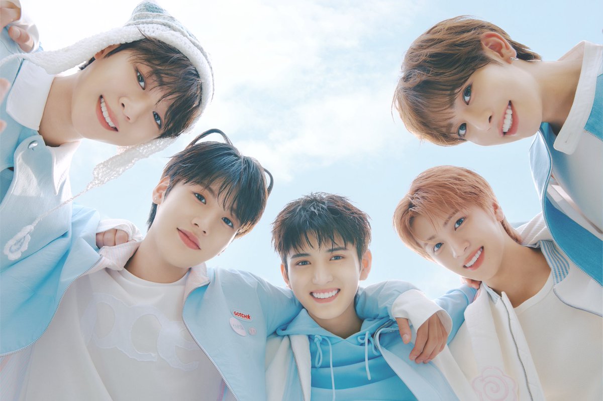 Official_VIBY's tweet photo. ［📢NEWS］

✧˖°━━━━━━━━━━━━━━━°˖✧

【緊急決定】 
「Gotcha（ガチャ）」初披露
8/6(木) VIBY追加イベント開催！

✧˖°━━━━━━━━━━━━━━━°˖✧

台風の影響により中止となったリリースイベントを受け、
TOMOの皆さんに会いたいというメンバーの思いから、追加イベントの開催が決定しました🎉

📅 2026年8月6日(木)
📍 【埼玉】イオンレイクタウンkaze 1階 光の広場

〈イベント内容〉
🎁 ファンソング「Gotcha（ガチャ）」初披露
🎤 ミニライブ（観覧無料）
✍️ TOMO限定 プレミアム・グループサイン会
💿 特典お見送り会

✅ 詳細はこちら
https://t.co/jHY9TSL0Ol

皆様のご来場を、メンバー・スタッフ一同心よりお待ちしております！

#VIBY #バイビー
#VIBY_Gotcha #VIBY_ガチャ
#VIBY_リリイベ
#RiiMJ