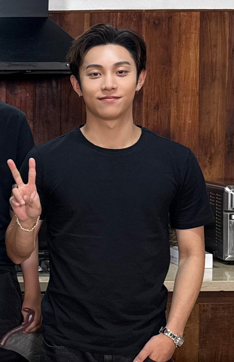 ayin kangen ryul T^T tweet media