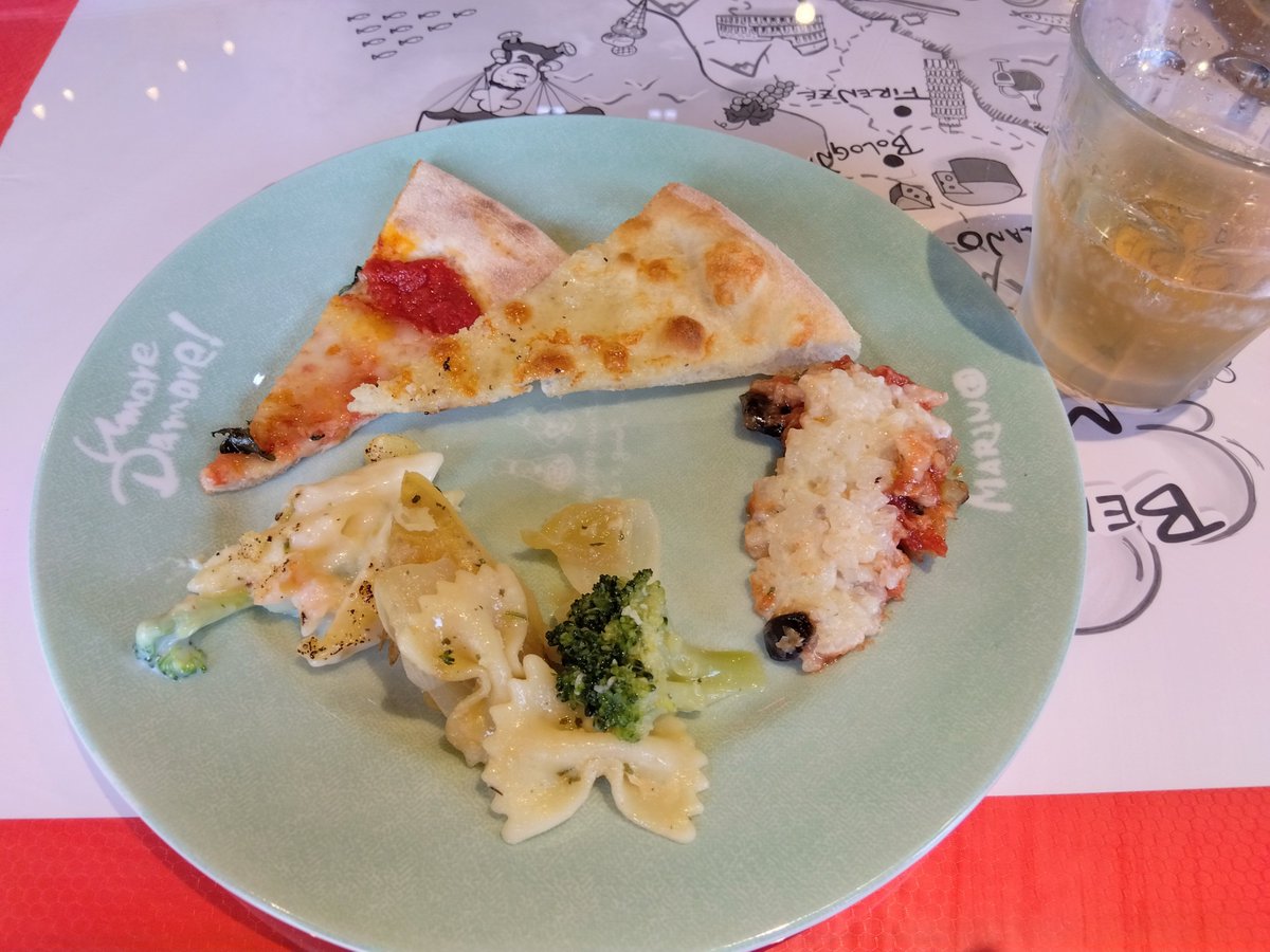 como13880968's tweet photo. ハロワ帰りのランチ…
お店のアプリ入れてたなぁ〜と見たらBirthdayクーポンがあったので使わせていただきました😋🎉
１ヶ月先だけど🤣
ごちそう様でした🍴 https://t.co/594Ysi4zAb