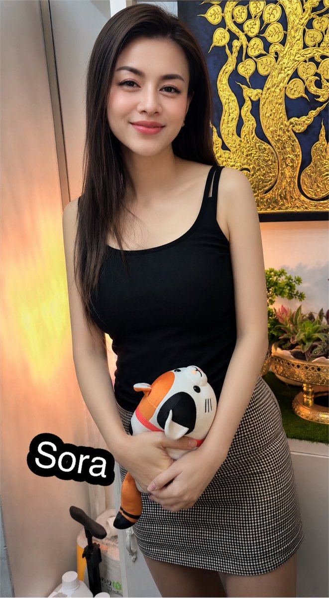 bt2642's tweet photo. Good morning, Happy Tuesday! 
😘Feeling tired after a long day?
Let us take care of you.

 💸Special promotion today!
Hurry and book your spot now.

🦋Kyoko
🌺Sora
🥝Miki
💋Maya

📞 070-8559-9988
⏰ 11:00am - 02:00am

📍 Shinbashi / Nishi-Shinbashi / Toranomon / Ginza (Tokyo) https://t.co/3LuvE8c0Fp