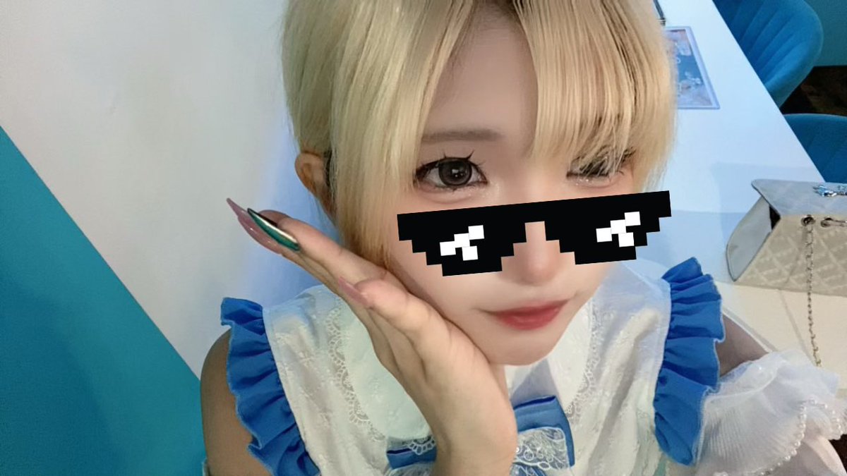 cona_tencom's tweet photo. 昨日1ヶ月ぶりくらいに爪をしました、非常に生き辛いです
@tencom_ikb https://t.co/R7Wmws4p76