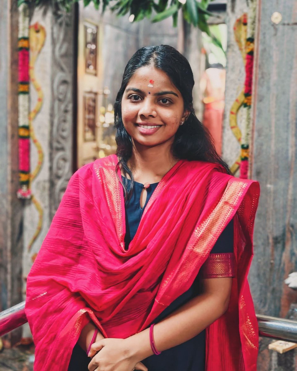 Namekidd0's tweet photo. En Akka in home Vs tour
Cute Akka🥰😘Innocent Akka va Oka alayadhinga da thevdiya pasangala💦

Use VPN server to see our all posts
Without VPN you can't see our videos
https://t.co/0GCwky07wh