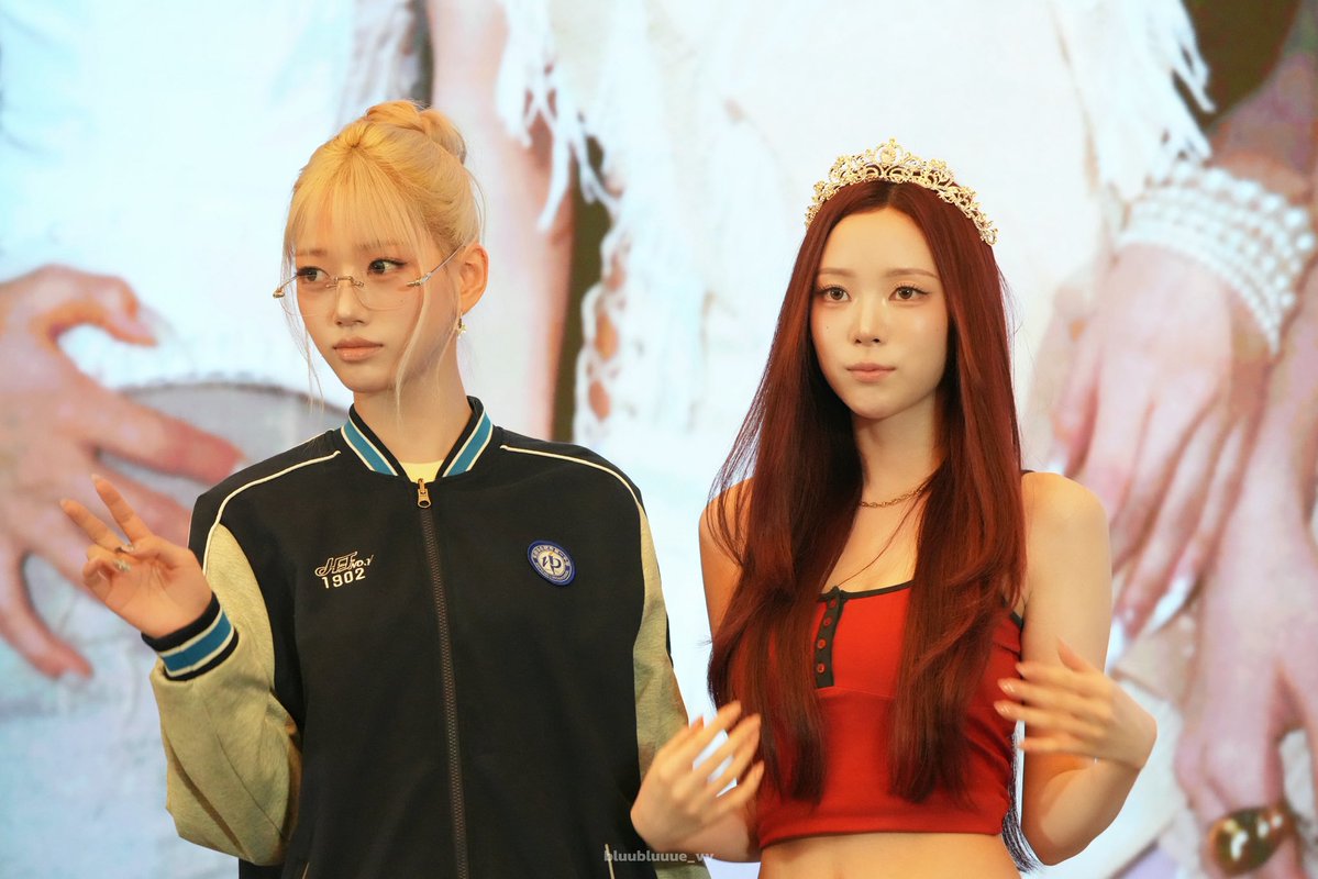 bluubluue_vv's tweet photo. 20260727 BEIJING ppmq

#MEOVV #미야오 #SOOIN #수인  #미야오 #ミヤオ #NARIN #나린 #ナリン https://t.co/UpIZN8vUcU