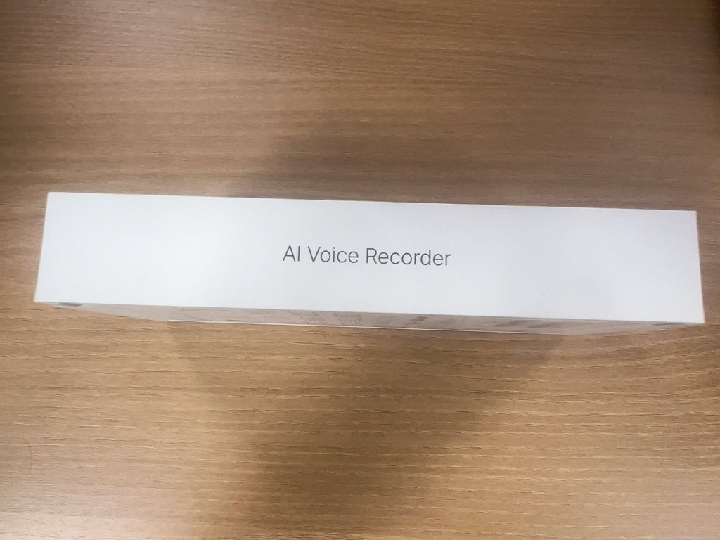 aigentlab's tweet photo. 서울 Genspark 행사에서 Genspark 엠바서더로 받은 SecondBrain Note AI Voice Recorder입니다.

앞으로 AI 바이브코딩 모임, AI 해커톤, 전자책 집필, AI 교육, 미팅 등 다양한 현장에서 직접 사용해볼 예정입니다.

AI 음성 기록과 자동 요약이 실제 업무 생산성을 얼마나 높여주는지 꼼꼼하게 테스트한 후 후기를 공유하겠습니다.

기대해주세요! 🚀

#Genspark #SecondBrain #AIAmbassador #AIRecorder #AIEducation #Hackathon