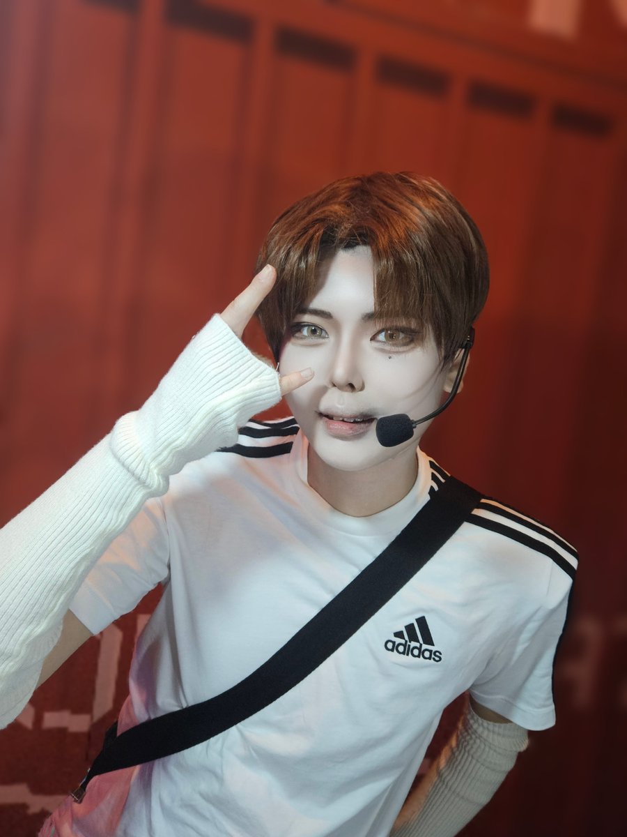 240_voszmffjq's tweet photo. #코스어_𝕏친소

저랑 모가디슈 외 구필 이야기 하실분 구합니다...
그 외에 장르는 바이오에 적어두었어요!

알티 하는 분만 찾아가요// https://t.co/nk5y2XlnQq