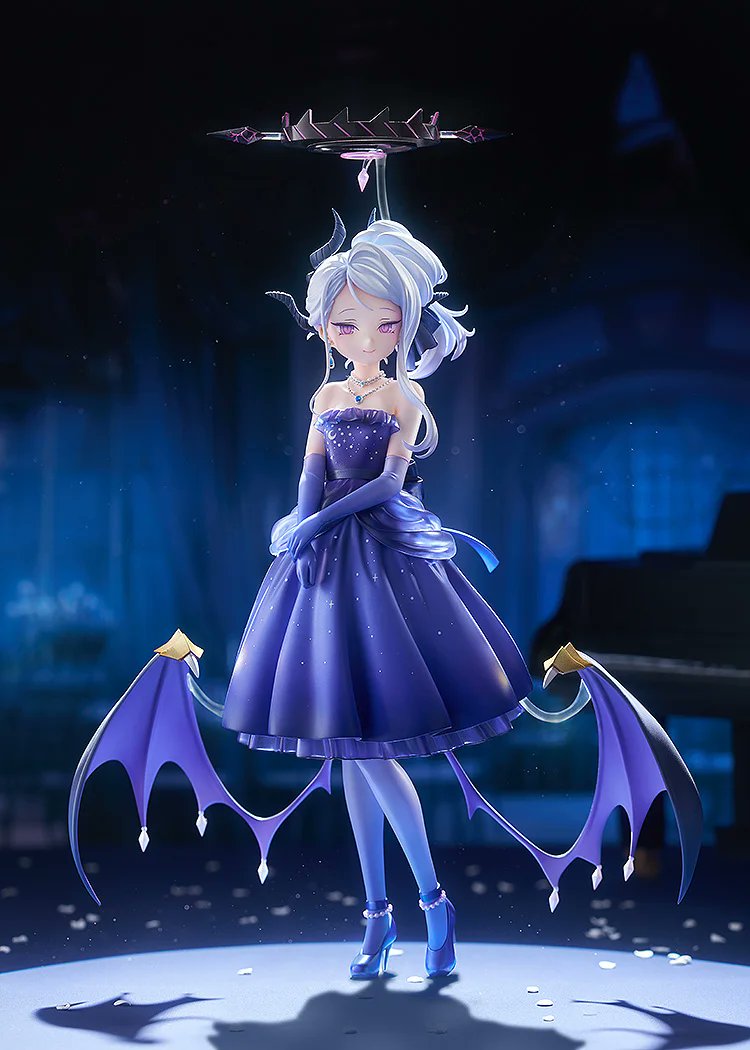 gsc_kahotan's tweet photo. ／
　先生、手を握っててくれる？
　そうしたら、緊張が、少しは落ち着くと思う。
＼
￣￣￣￣￣￣￣￣￣￣￣
ヒナ（ドレス）
＿＿＿＿＿＿＿＿＿＿＿

8月4日（火）出荷予定です✨️
#ブルーアーカイブ #ブルアカ #グッスマ https://t.co/i6gr8NccAd