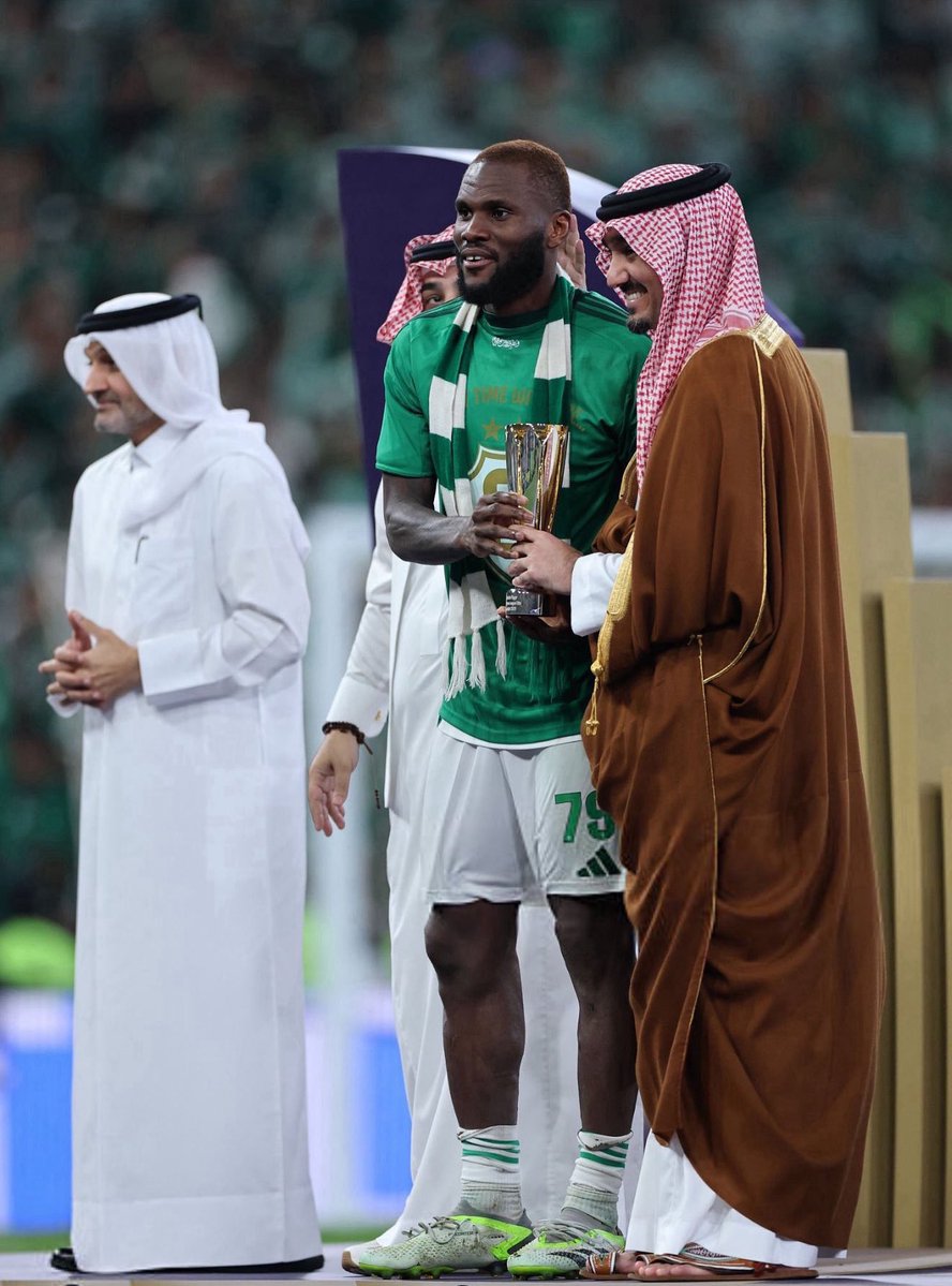 النــادي الملكــي tweet media