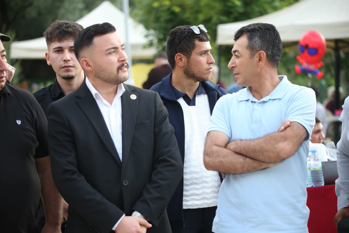 akkislaocak's tweet photo. Akkışla Kululu ve Çevresi Sosyal Yardımlaşma, Eğitim, Kültür ve Dayanışma Derneği tarafından düzenlenen 9. Kesdoğan Birlik, Beraberlik ve Gilaburu Şenliği'ne katılım sağladık.
@ayyildirim1 
@halityagmur 
@isayuzugullu https://t.co/Z1qX0K5wCJ